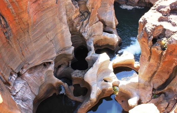 Bourkes-Luck-Potholes-Blyde-River-Canyon